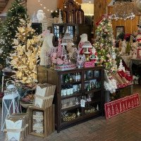 New Albany Garden Center - Holiday